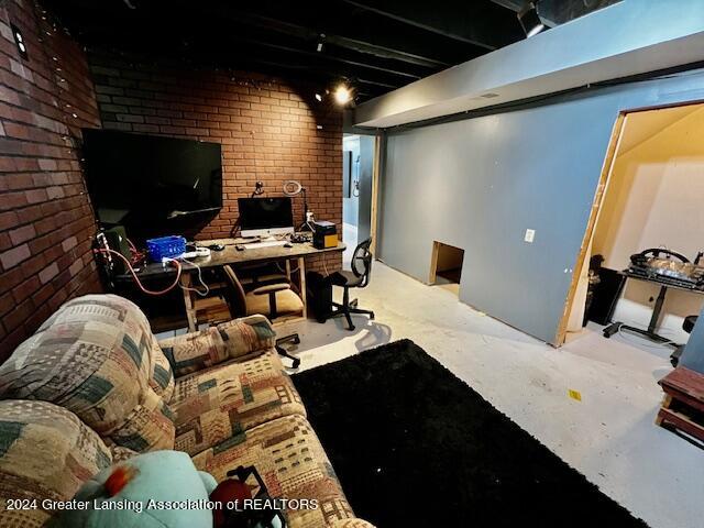 6137 Oneida Road Charlotte, MI 48813 - Photo 47 of 53 IMG_2893