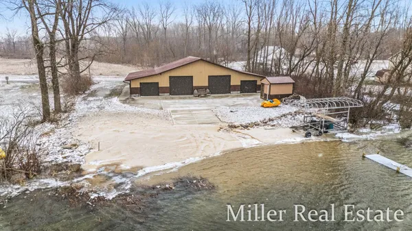 $349,900 | 153 Sunset Drive, Dowling, MI 49050