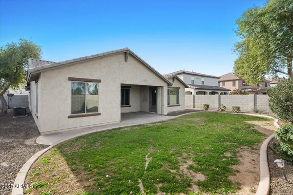 $2,500 | 1680 East Nightingale Lane, Gilbert, AZ 85298