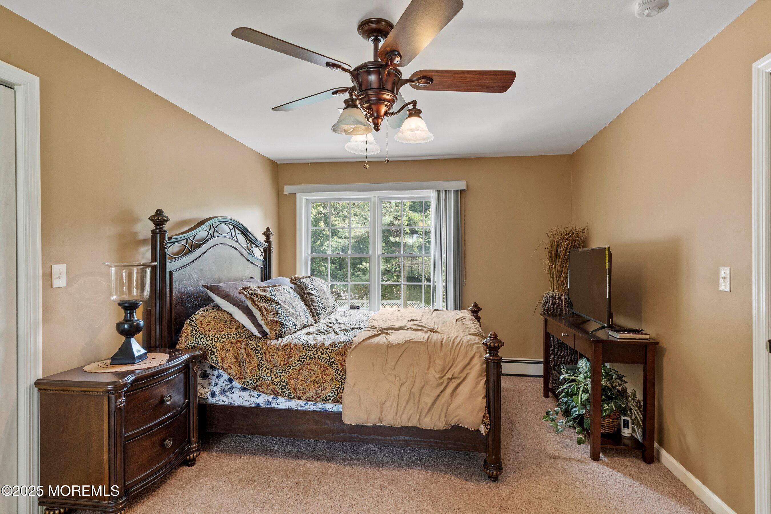 33 Willow Brook Road Freehold, NJ 07728 - Photo 23 of 36 26-Bed 3A