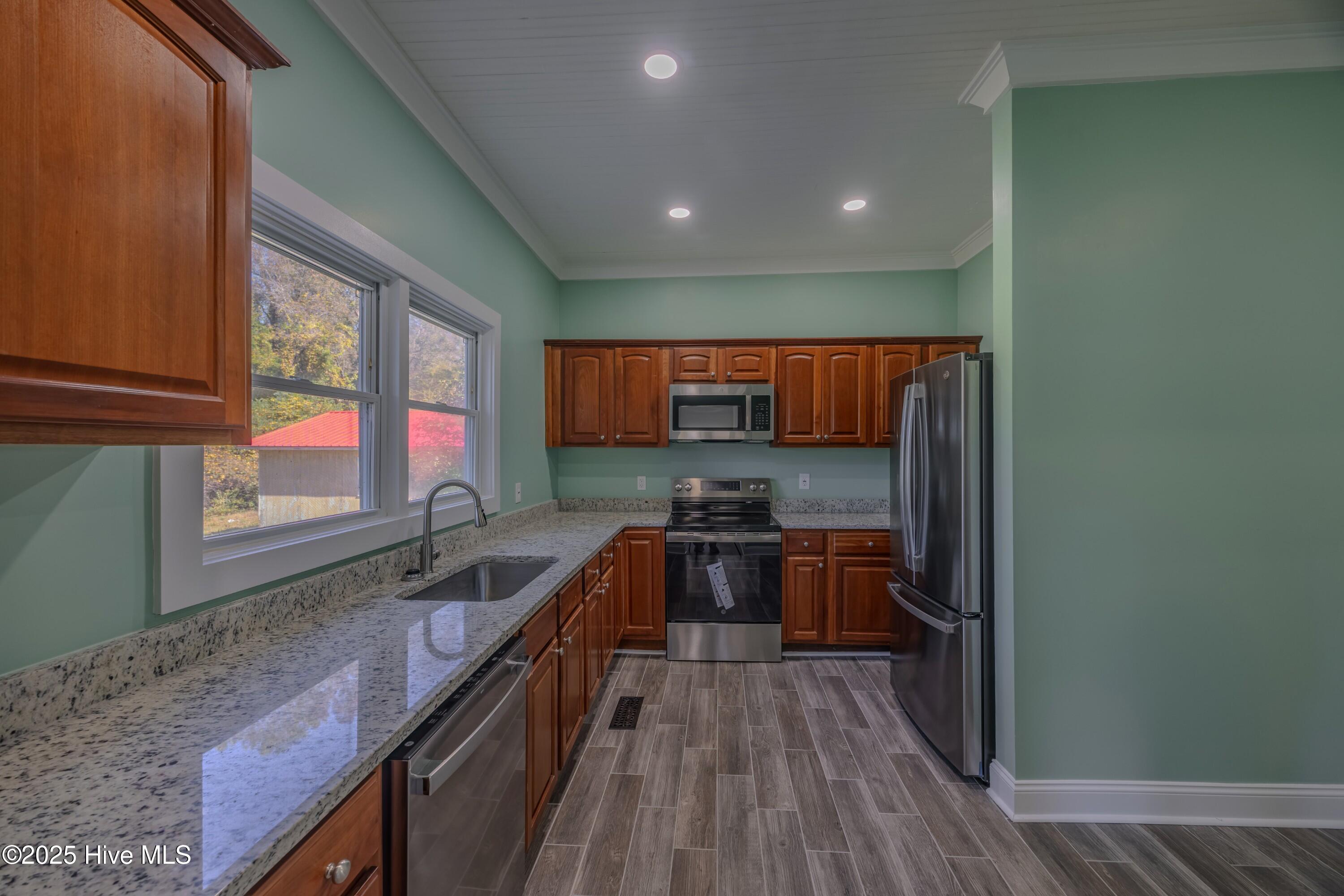 122 Faison Street Magnolia, NC 28453 - Photo 6 of 27 _K6A8687-HDR A (Custom)