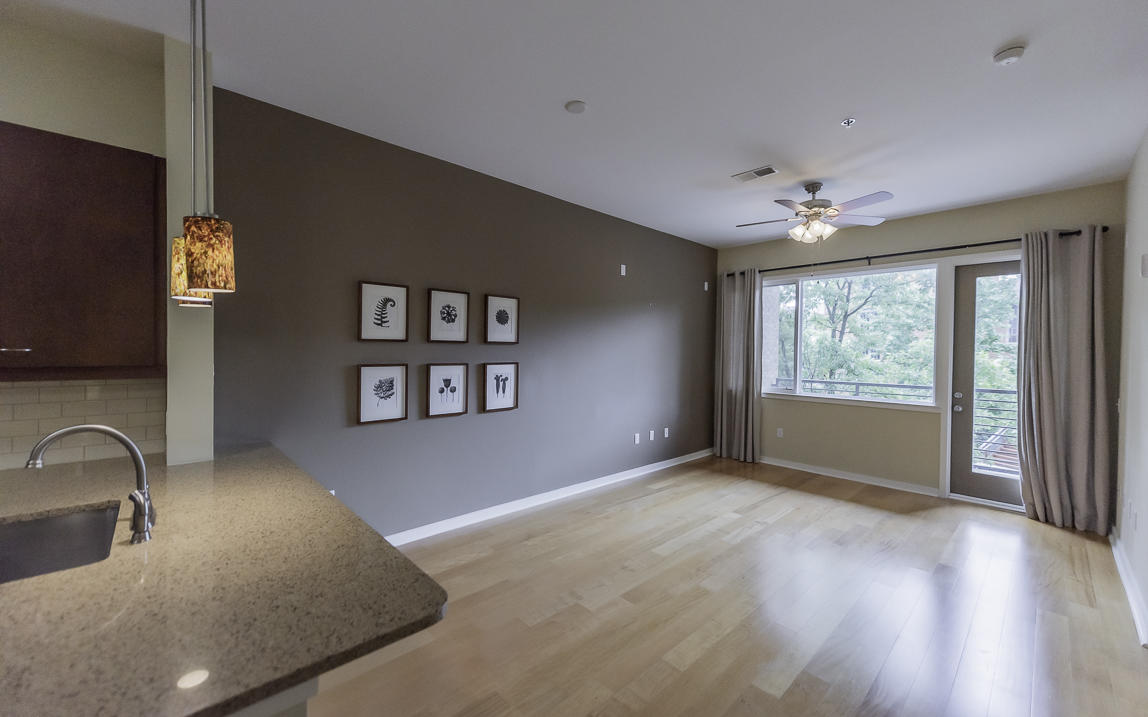 200 Manufacturers Road, Unit 246 Chattanooga, TN 37405 - Photo 7 of 29 DSC_9176