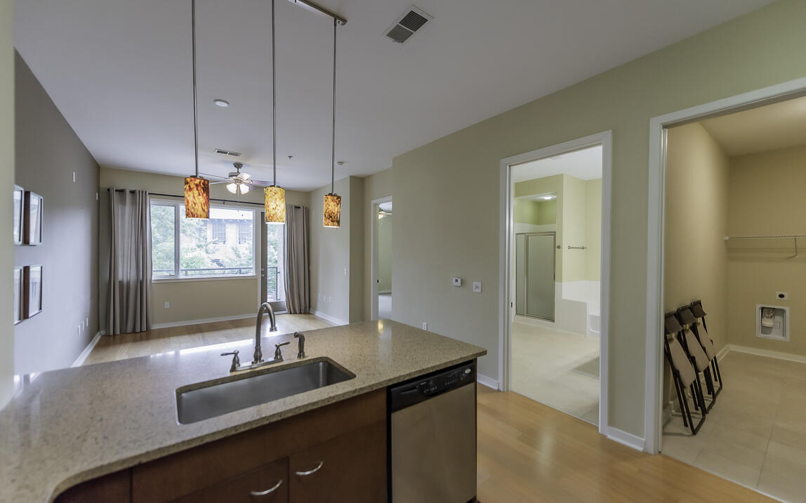 200 Manufacturers Road, Unit 246 Chattanooga, TN 37405 - Photo 8 of 29 DSC_9184
