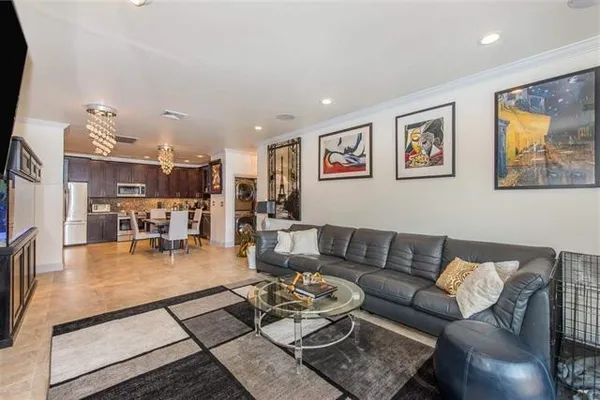 $695,000 | 75 Liberty Avenue, Unit E10, Jersey City, NJ 07306