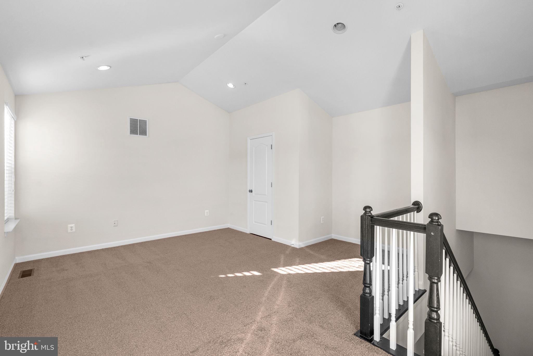 7126 Beaumont Place Hanover, MD 21076 - Photo 20 of 32 Loft