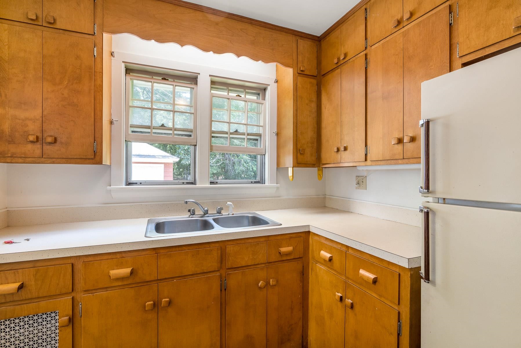 665 Wallis Road Rye, NH 03870 - Photo 14 of 19