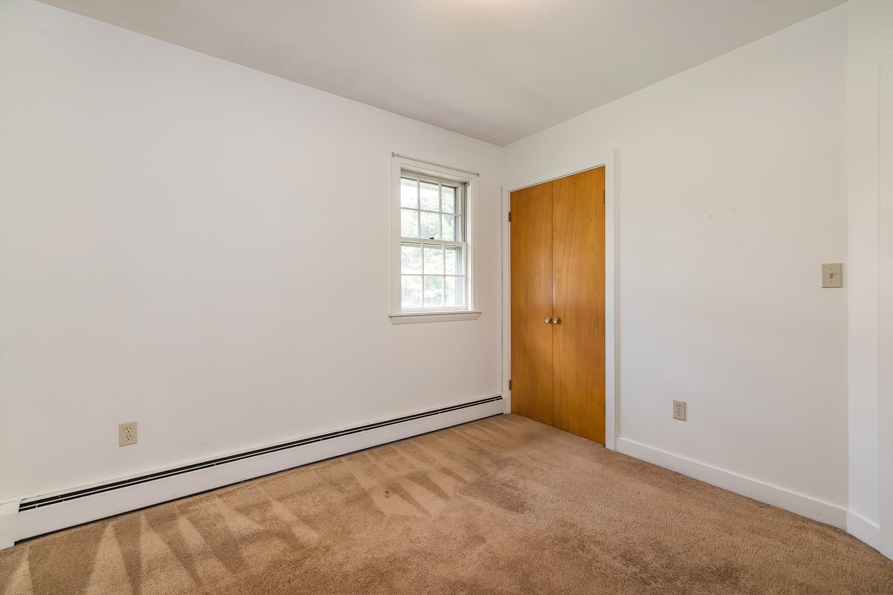 665 Wallis Road Rye, NH 03870 - Photo 10 of 19
