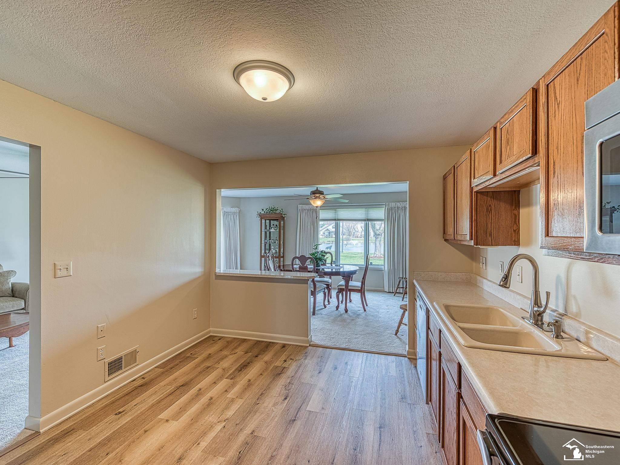 5840 East Dunbar Road Monroe, MI 48161 - Photo 3 of 40