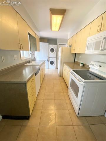 126 West Cheyenne Road Colorado Springs, CO 80906 - Photo 2 of 10