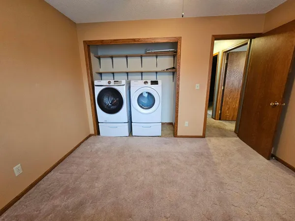 $364,999 | 1440 15th Street North, Wahpeton, ND 58075