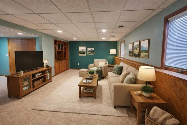 $364,999 | 1440 15th Street North, Wahpeton, ND 58075