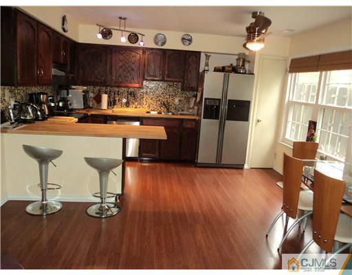 3 Rutledge Court East Brunswick, NJ 08816 - Photo 3 of 8 Gallery Image 3