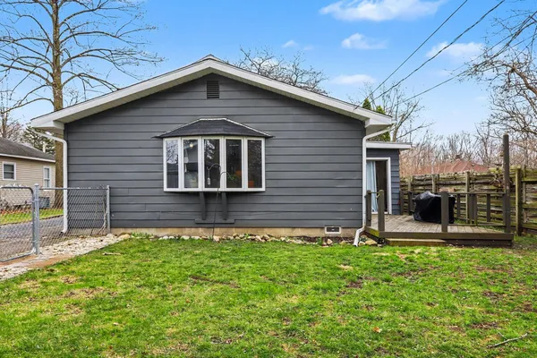 $185,000 | 408 North Lakeview Avenue, Sturgis, MI 49091