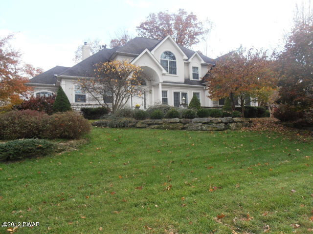 87 Great Bear Way Road East Stroudsburg, PA 18302 - Photo 2 of 45