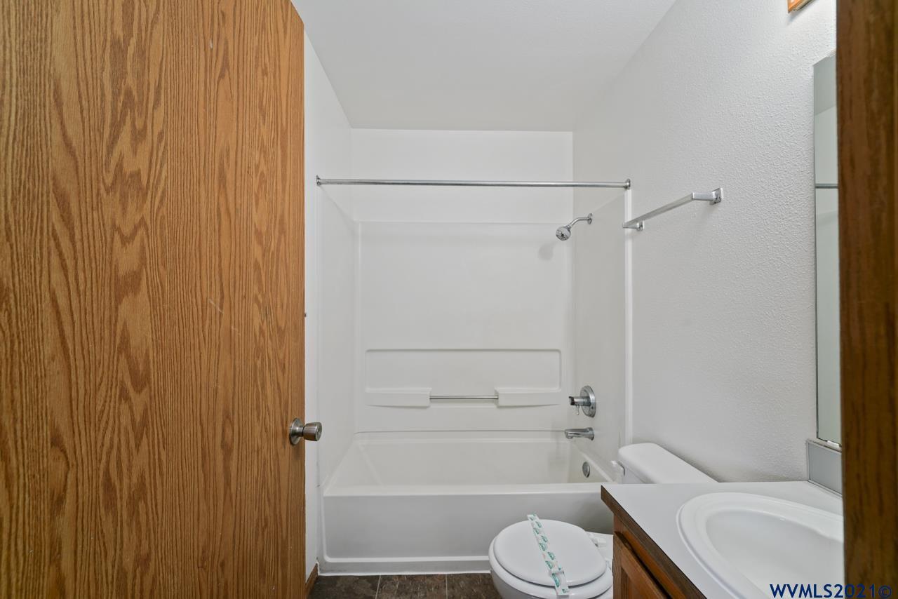 5260 Springcrest Drive South Salem, OR 97306 - Photo 24 of 27