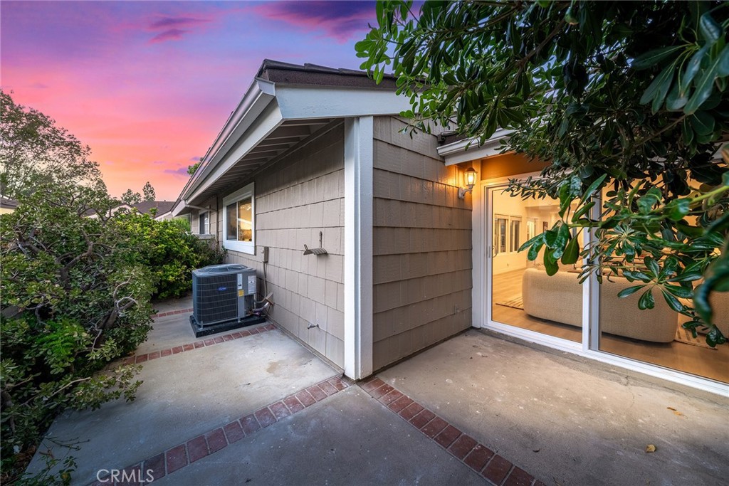 12 Primrose Irvine, CA 92604 - Photo 58 of 75