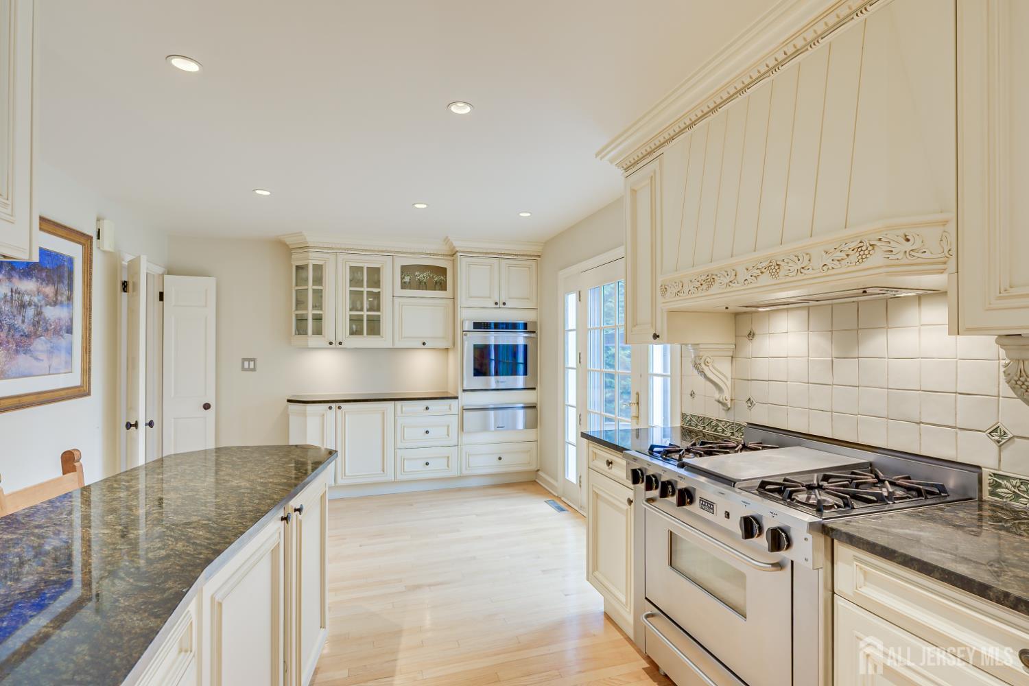 43 Van Kirk Road Lawrence Township, NJ 08648 - Photo 15 of 79