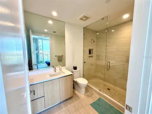 $6,500 | 301 Quay, Unit 1004, Sarasota, FL 34236