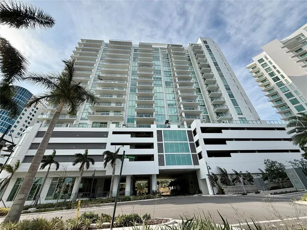 $6,500 | 301 Quay, Unit 1004, Sarasota, FL 34236