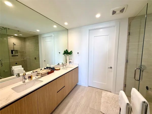 $6,500 | 301 Quay, Unit 1004, Sarasota, FL 34236