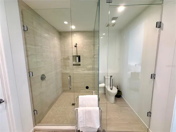 $6,500 | 301 Quay, Unit 1004, Sarasota, FL 34236