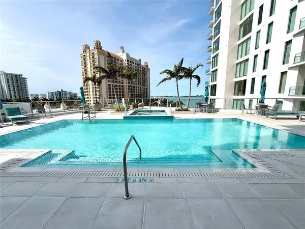 $6,500 | 301 Quay, Unit 1004, Sarasota, FL 34236