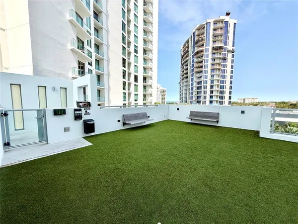 $6,500 | 301 Quay, Unit 1004, Sarasota, FL 34236