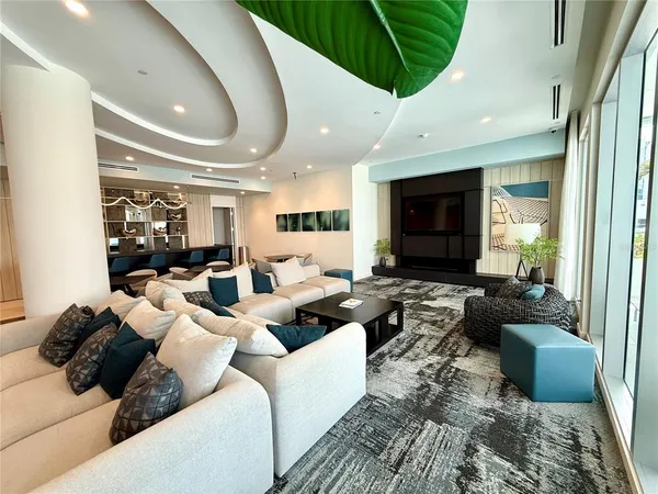 $6,500 | 301 Quay, Unit 1004, Sarasota, FL 34236