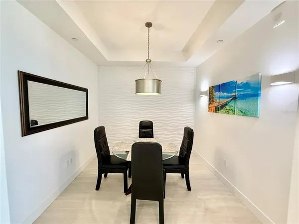 $6,500 | 301 Quay, Unit 1004, Sarasota, FL 34236