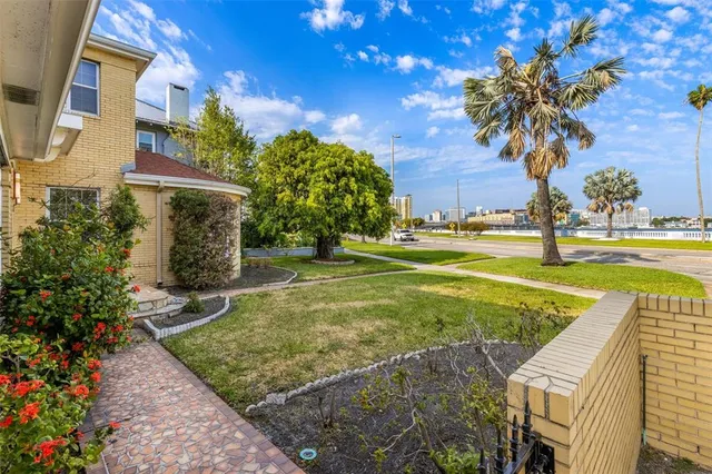 $3,299,000 | 803 Bayshore Boulevard, Tampa, FL 33606