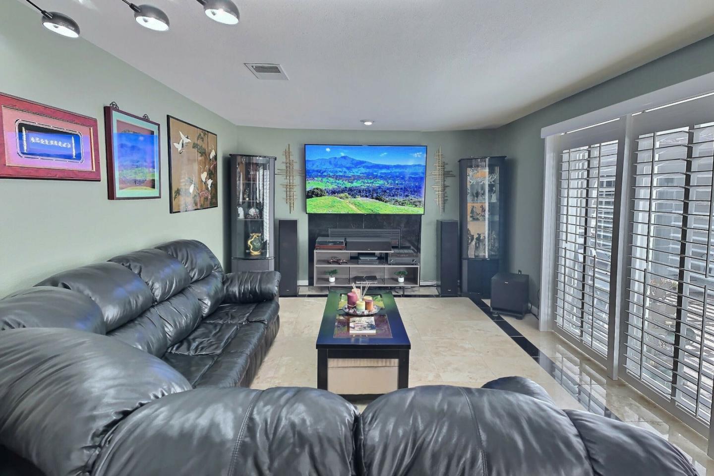 201 Pleasant Valley Court San Ramon, CA 94582 - Photo 23 of 57 Gallery Image 23