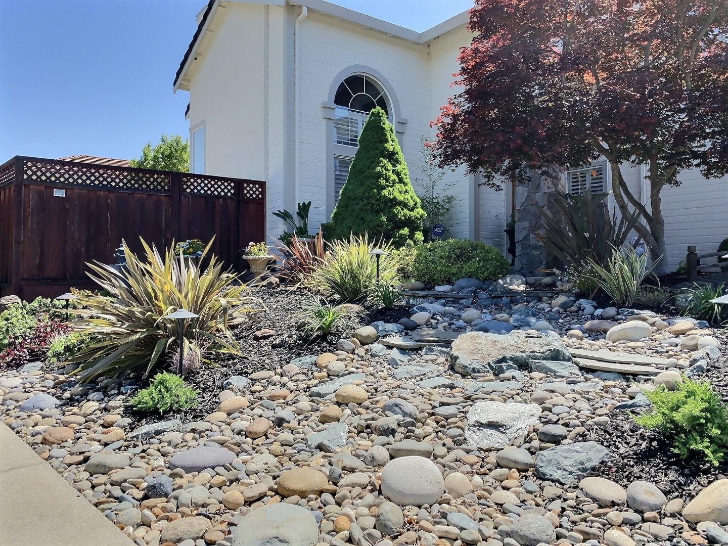 201 Pleasant Valley Court San Ramon, CA 94582 - Photo 4 of 57 Gallery Image 4