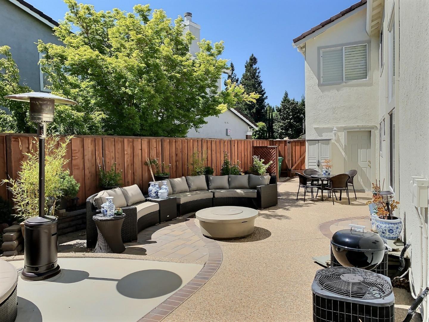 201 Pleasant Valley Court San Ramon, CA 94582 - Photo 48 of 57 Gallery Image 48