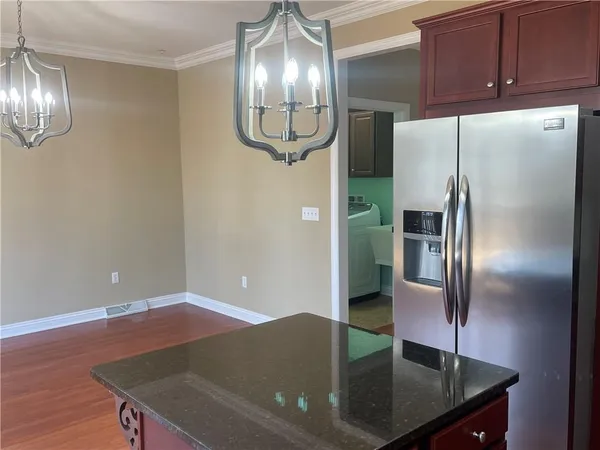 $2,800 | 554 East Vanderbilt Drive, Mars, PA 16046