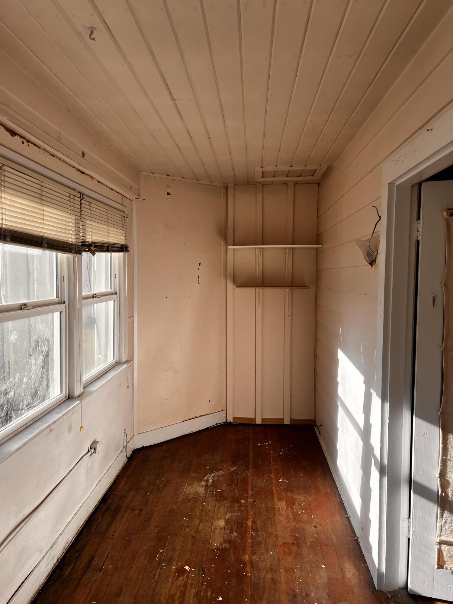 1549 Jackson Street Red Bluff, CA 96080 - Photo 15 of 26 IMG_6982