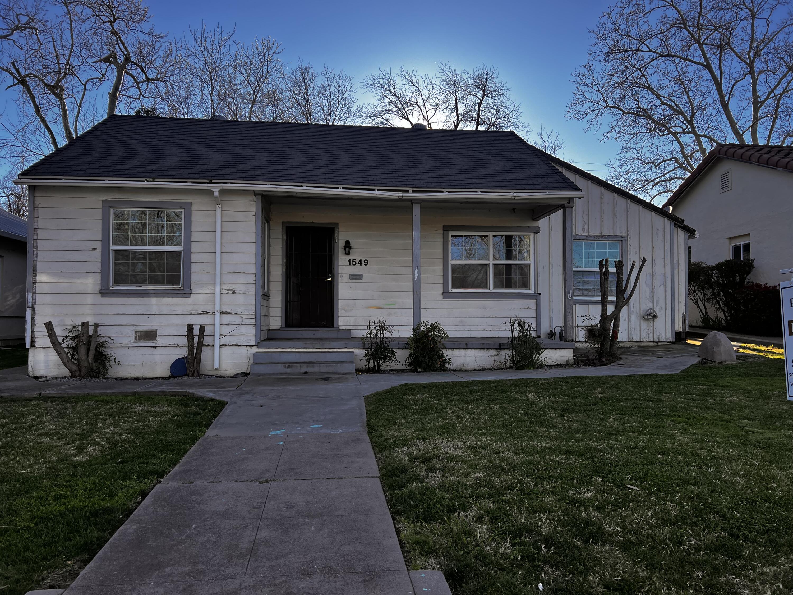 1549 Jackson Street Red Bluff, CA 96080 - Photo 9 of 26 IMG_7003