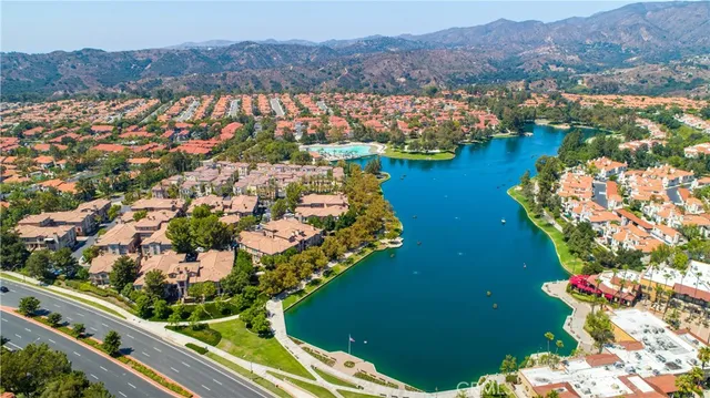 $727,500 | 2 VÃa Entrada, Rancho Santa Margarita, CA 92688