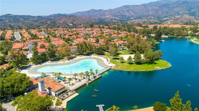 $727,500 | 2 VÃa Entrada, Rancho Santa Margarita, CA 92688