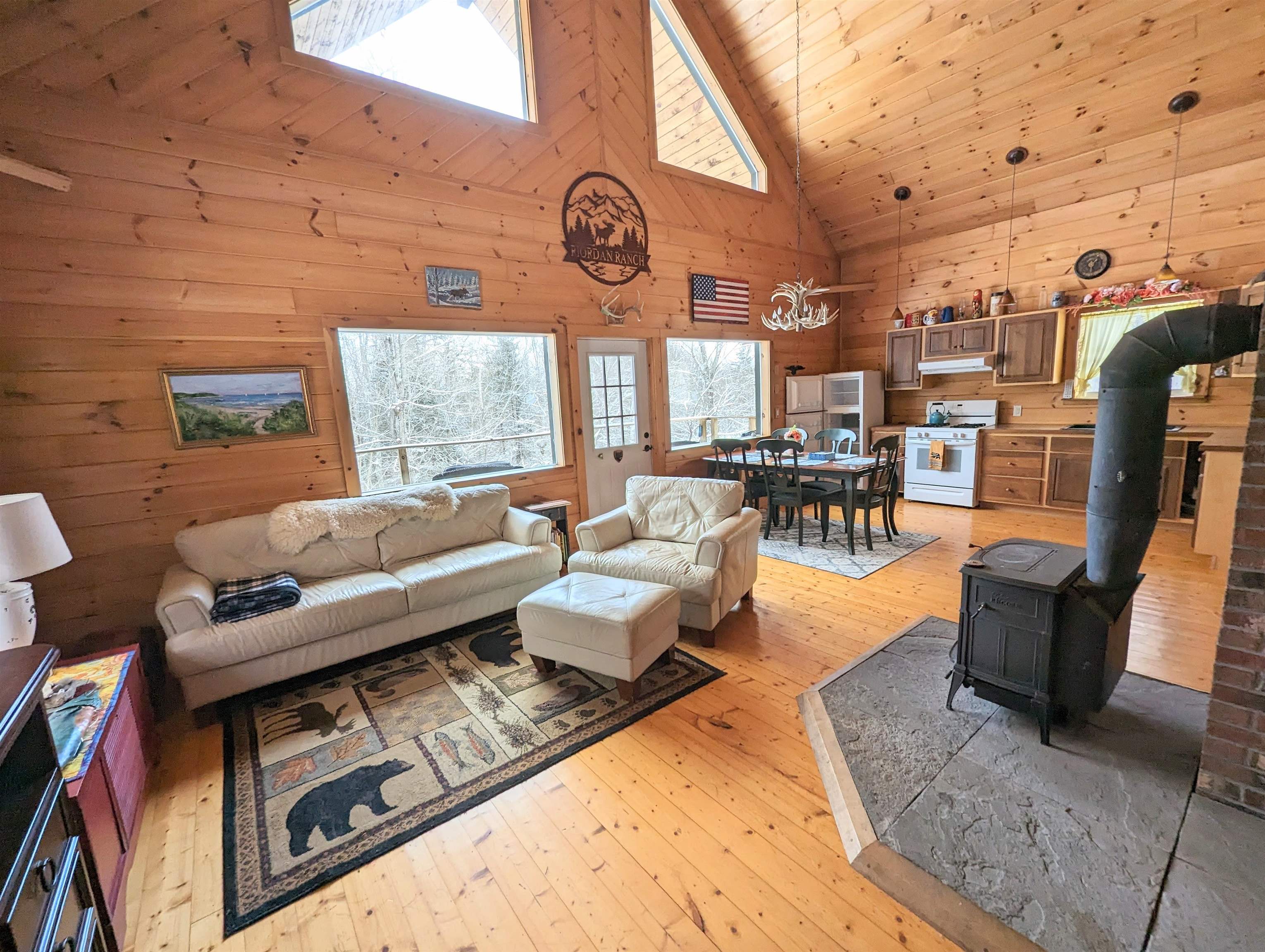 1899 Johnson Road Concord, VT 05824 - Photo 18 of 40