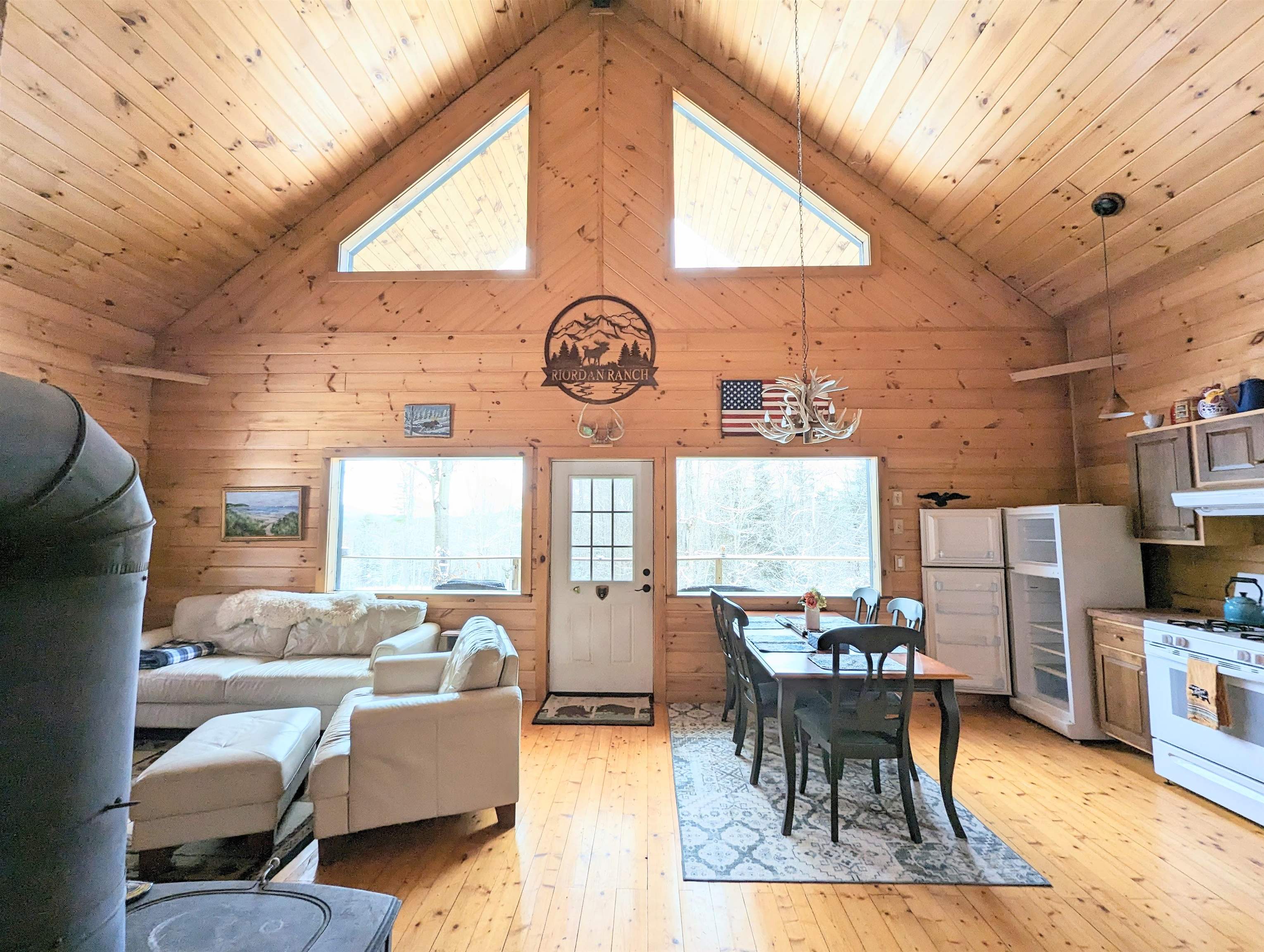 1899 Johnson Road Concord, VT 05824 - Photo 21 of 40