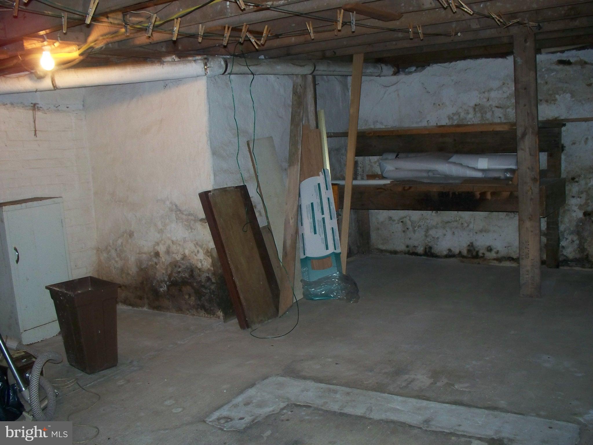 239 Locust Street Hanover, PA 17331 - Photo 38 of 39 Gallery Image 38