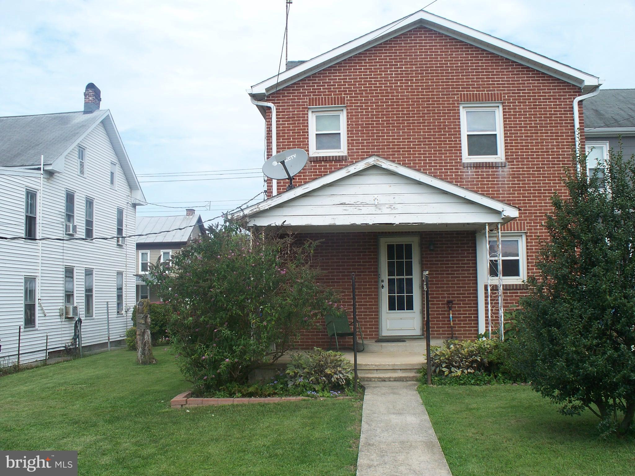 239 Locust Street Hanover, PA 17331 - Photo 8 of 39 Gallery Image 8