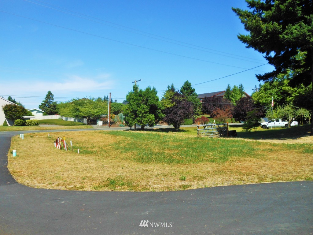 3106 Pine Road Northeast Bremerton, WA 98310 - Photo 17 of 19 Gallery Image 17