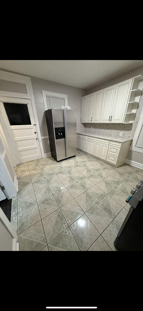 4514 North Springfield Avenue Chicago, IL 60625 - Photo 5 of 35