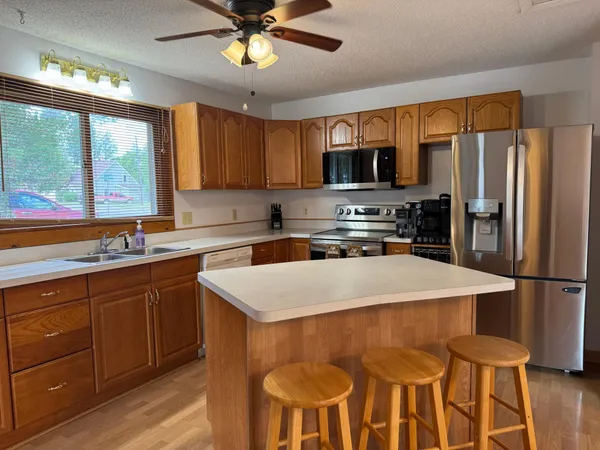 $198,900 | 412 1st Street Northeast, Menahga, MN 56464