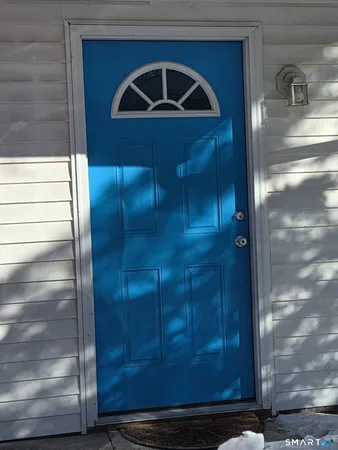 $1,850 | 80-82 Pearl Harbor Circle, Bridgeport, CT 06610