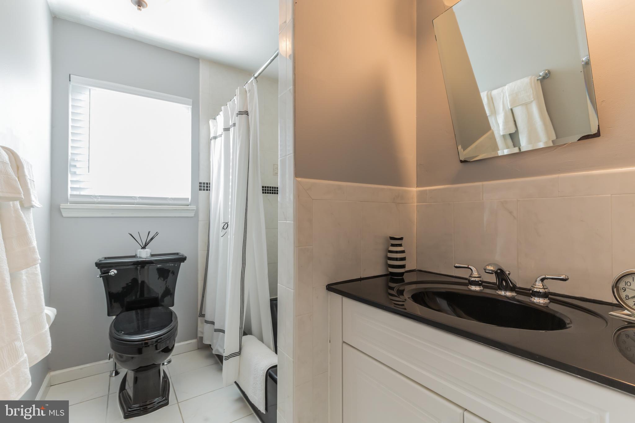 8920 Ridge Avenue Philadelphia, PA 19128 - Photo 16 of 20 Gallery Image 16