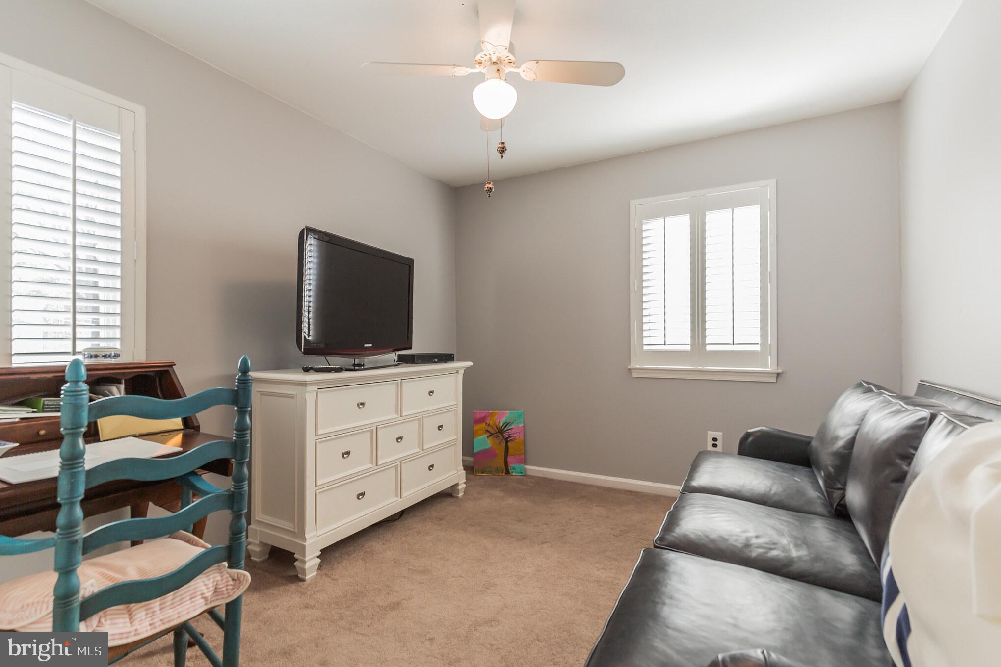 8920 Ridge Avenue Philadelphia, PA 19128 - Photo 17 of 20 Gallery Image 17