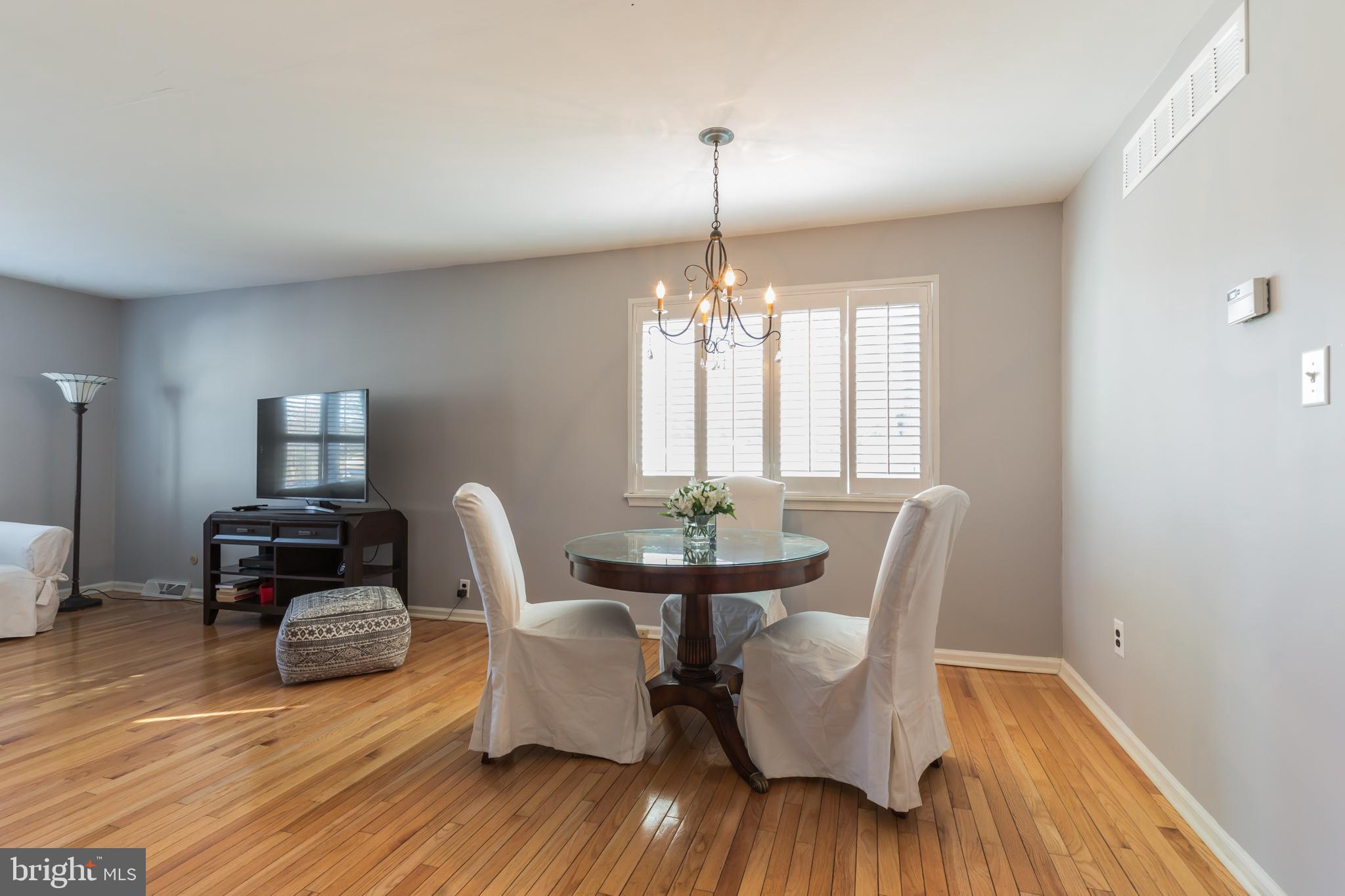 8920 Ridge Avenue Philadelphia, PA 19128 - Photo 7 of 20 Gallery Image 7