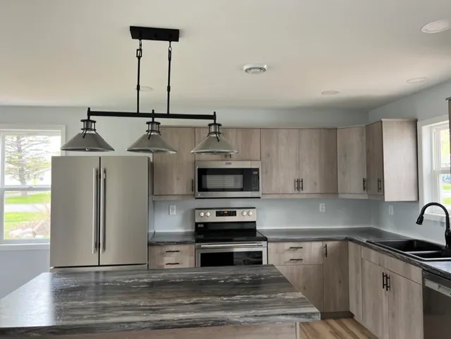 $180,000 | 35 Field Road, Silver Bay, MN 55614